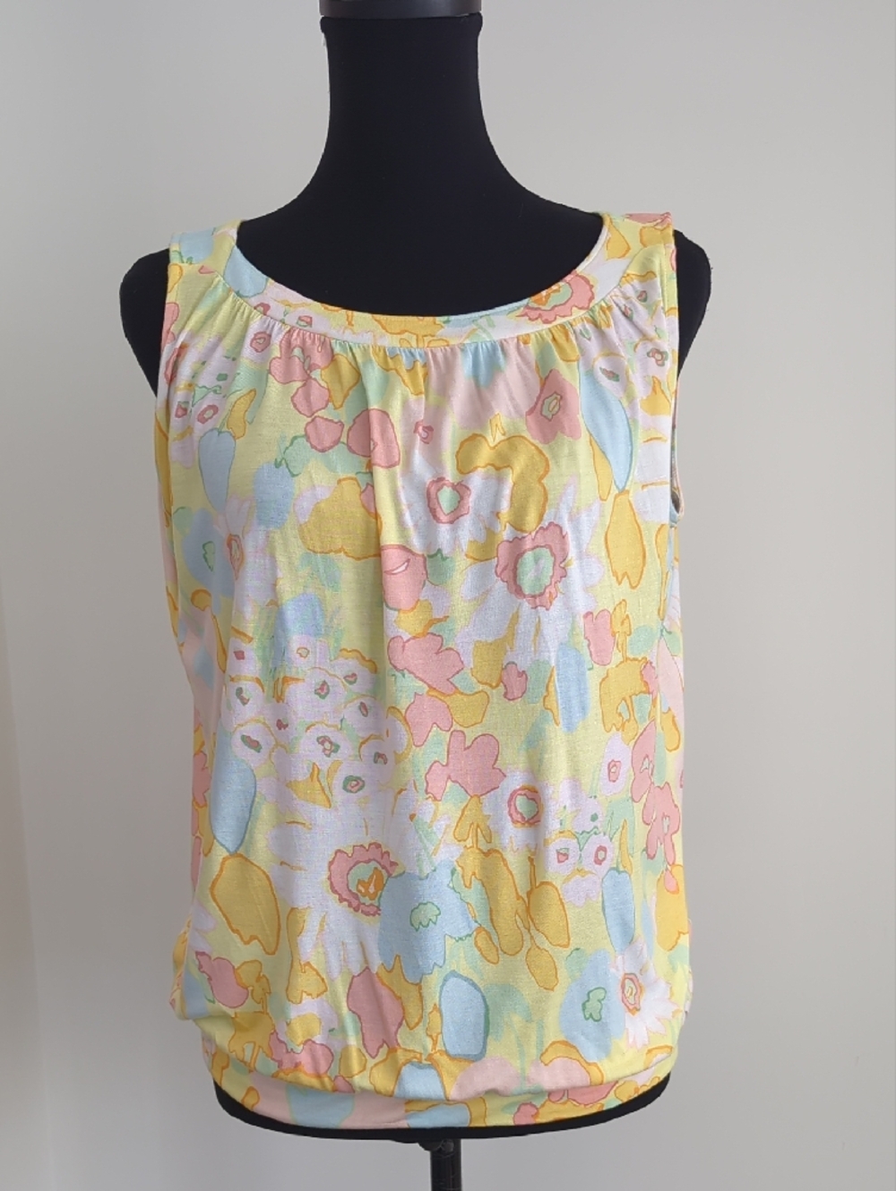 LOFT Outlet Mod Pastel Floral Bubble-Hem Tank Top
